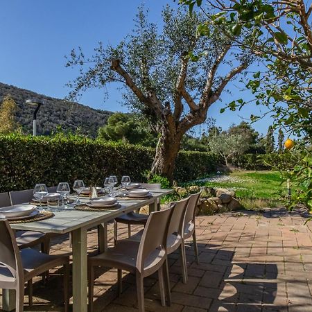 Villa Acquasalata Nisporto Екстер'єр фото