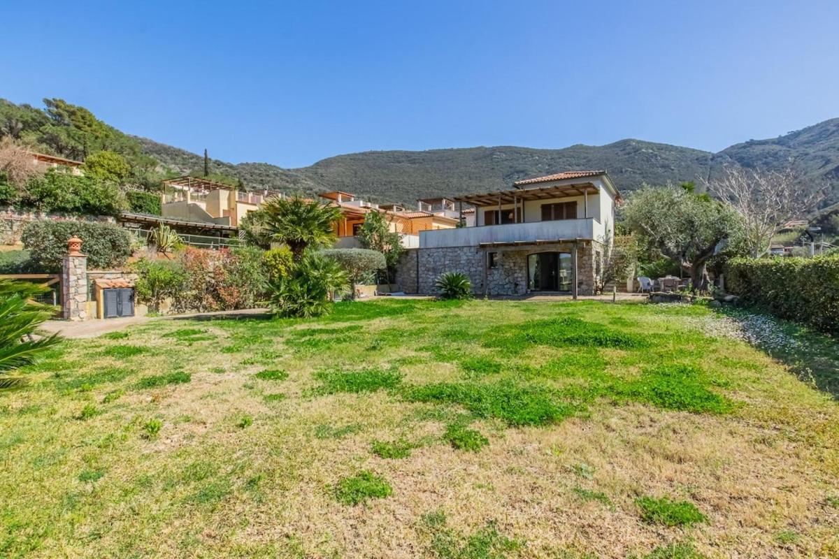 Villa Acquasalata Nisporto Екстер'єр фото