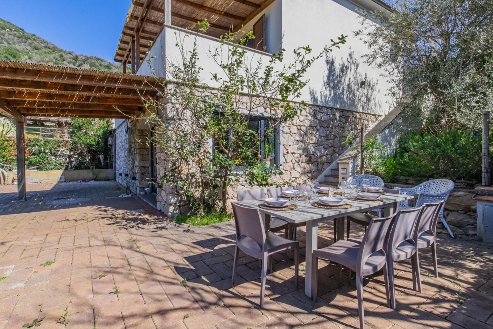 Villa Acquasalata Nisporto Екстер'єр фото